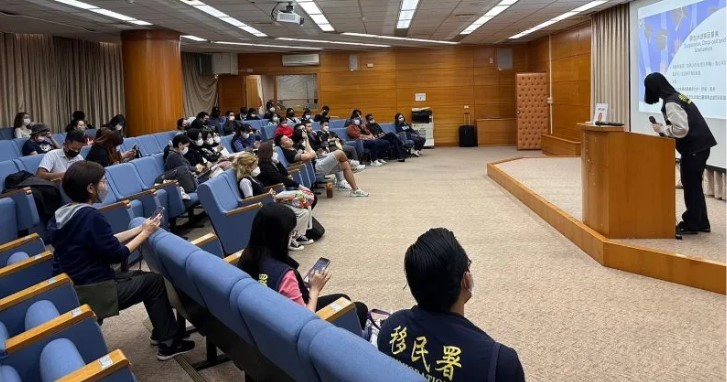 NIA Hualien County Service Center to Disseminate Important Information to Foreign Students on Campus Photo provided by National Immigration Agency 